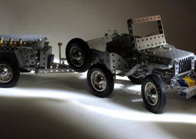 Jeep mit Anhänger